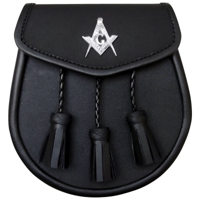 Sporran Smooth leather with Masonic badge on the flap Opens with a stud and flap at the front
