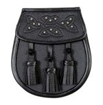 A Touch of Tradition: Leather Day Sporran with Celtic Knotwork