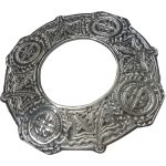 Classy Chrome Celtic Knot: The Brooch for Your Fly Plaid